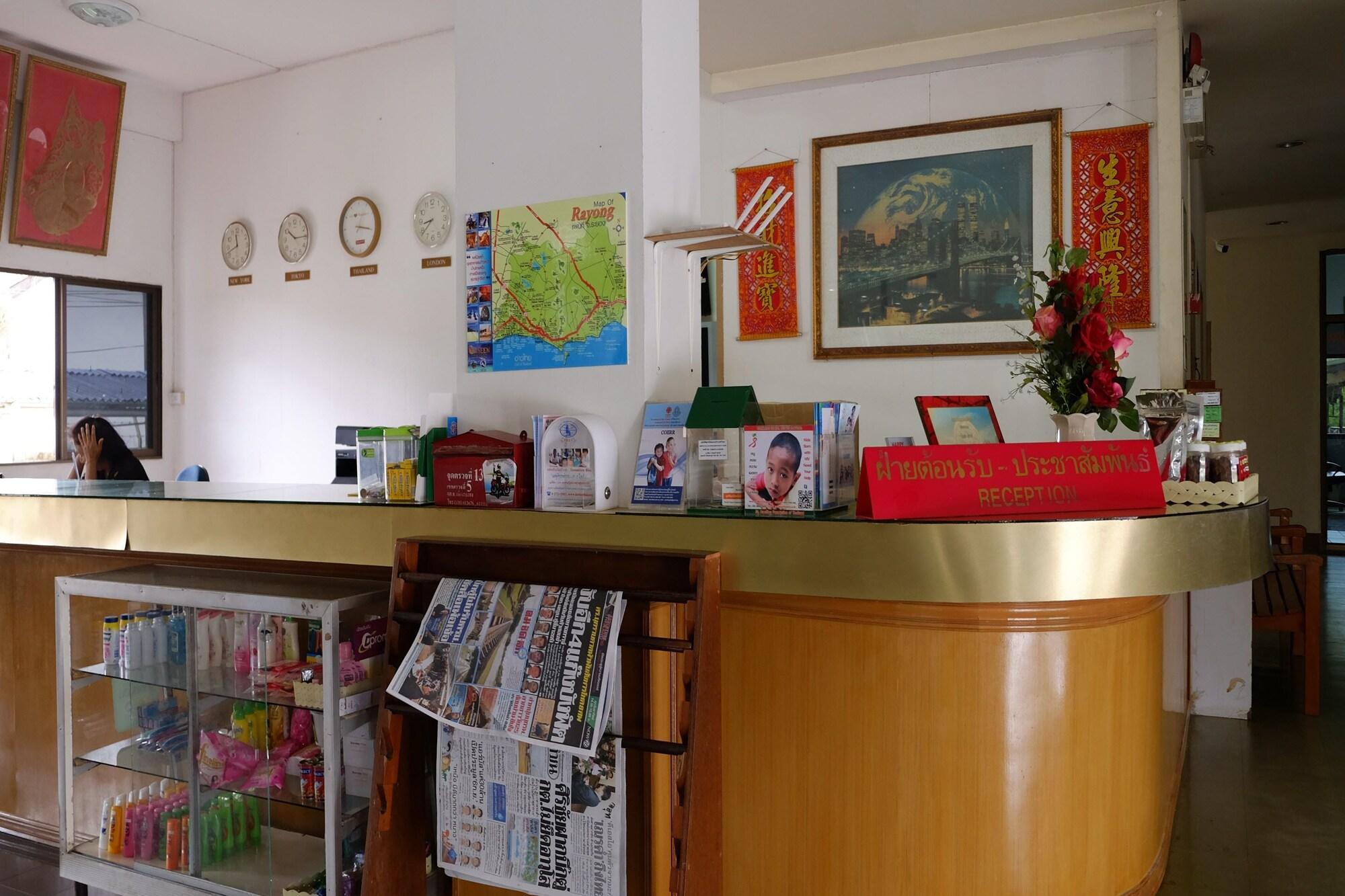 Wiangwalee Hotel Rayong Exterior photo