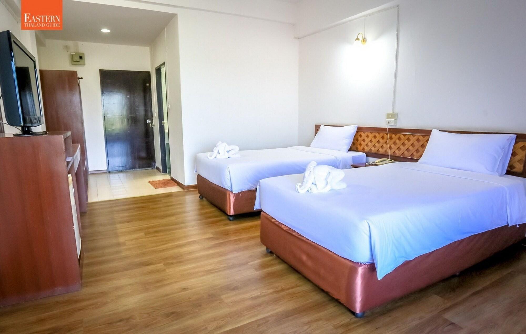 Wiangwalee Hotel Rayong Exterior photo