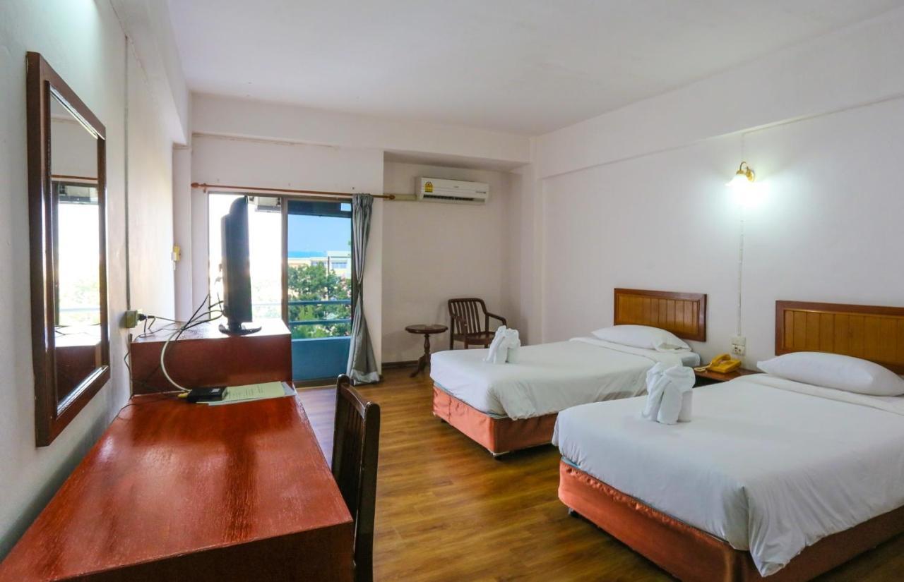 Wiangwalee Hotel Rayong Exterior photo