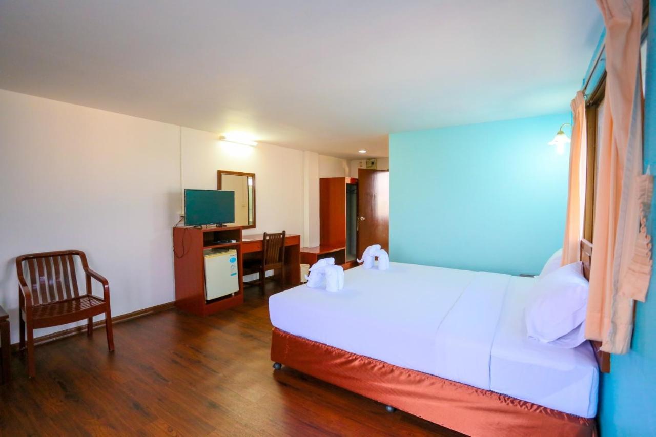 Wiangwalee Hotel Rayong Exterior photo