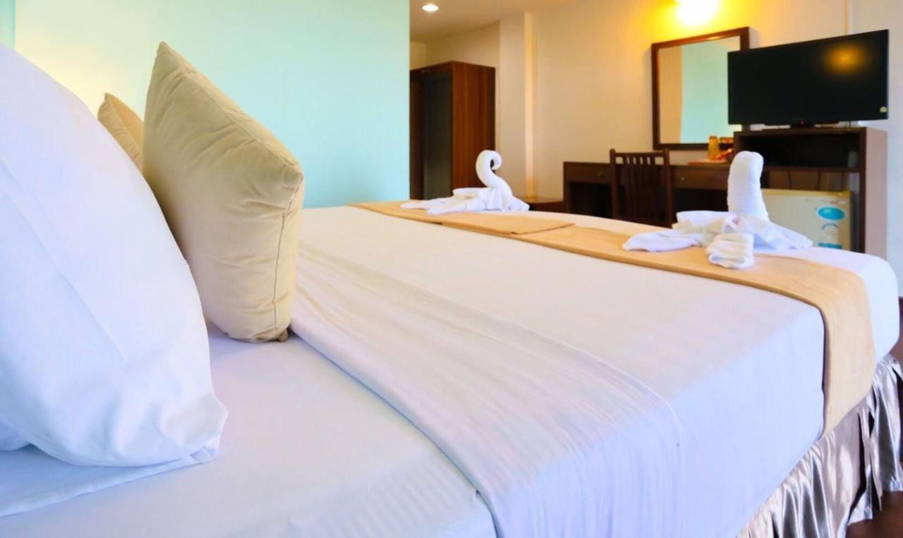 Wiangwalee Hotel Rayong Exterior photo
